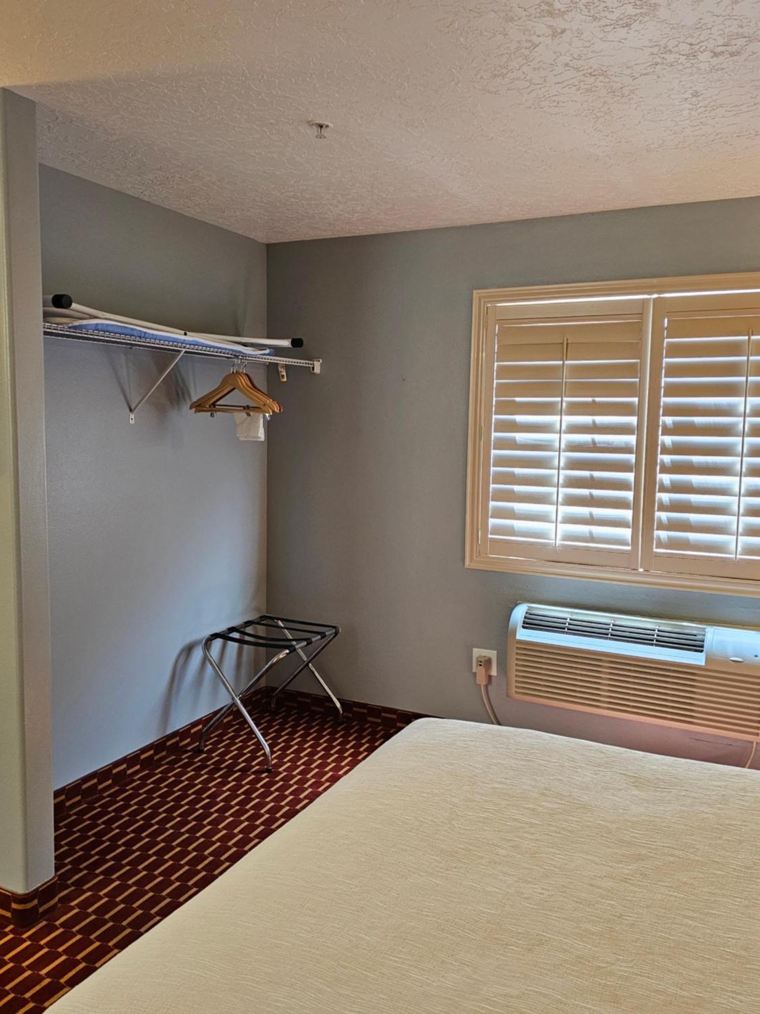 Executive Inn & Suites Extended Stay - Vernal Exterior foto