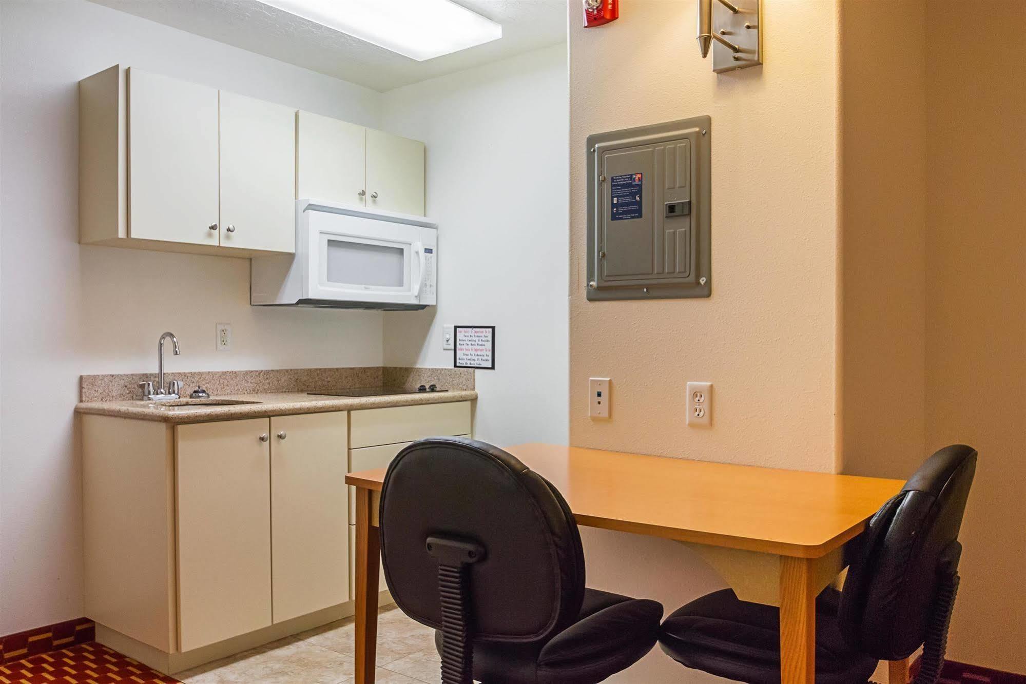 Executive Inn & Suites Extended Stay - Vernal Quarto foto